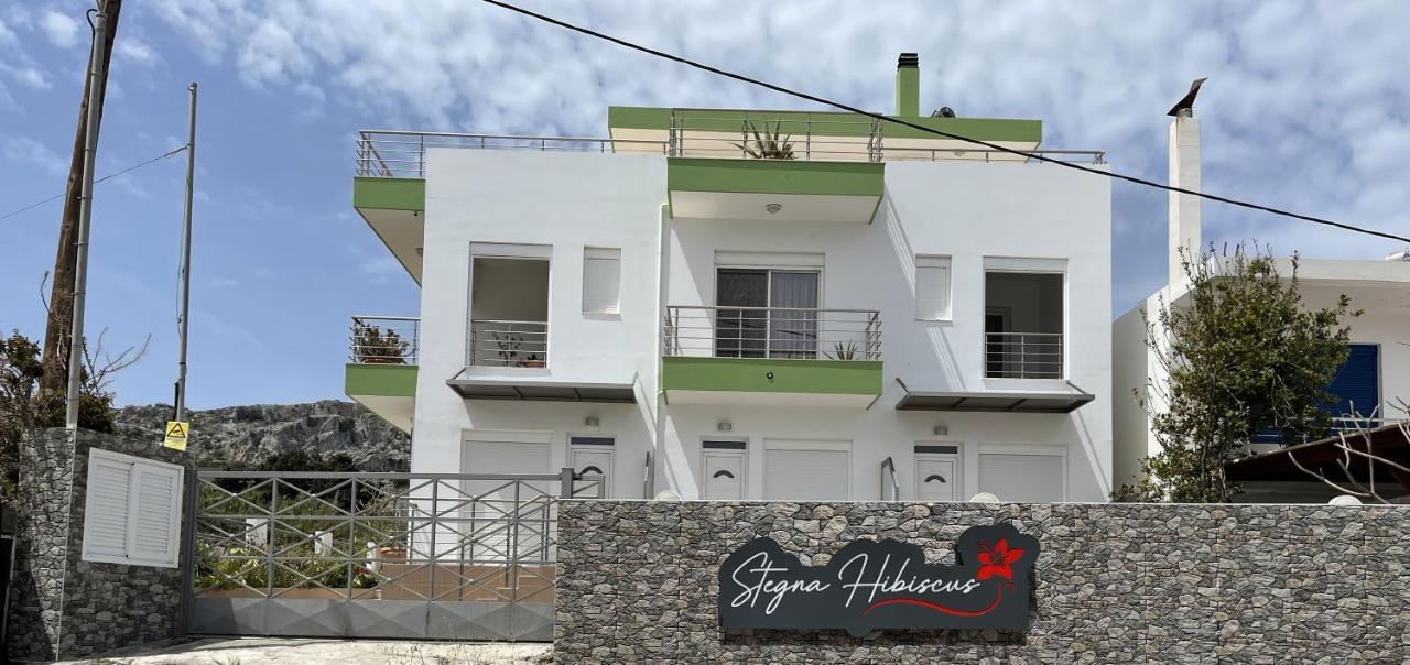 Red Hibiscus Stegna Pensionat Archangelos  Exteriör bild